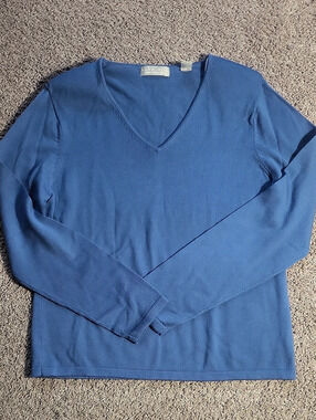 KATE HILL Blue V-Neck Long Sleeve Top Size Large Italian Merino Wool